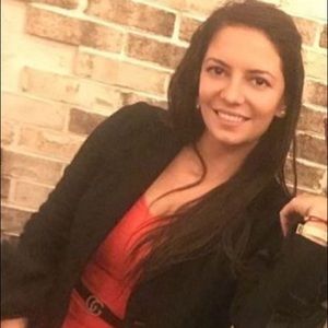 Meet your Posher, Regina